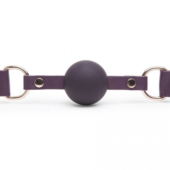 Фиолетовый кляп-шар Cherished Collection Leather Ball Gag Фиолетовый кляп-шар Cherished Collection Leather Ball Gag