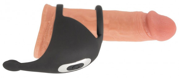 Черная вибронасадка для эрекции и стимуляции мошонки Cock ring with RC ball massager Черная вибронасадка для эрекции и стимуляции мошонки Cock ring with RC ball massager