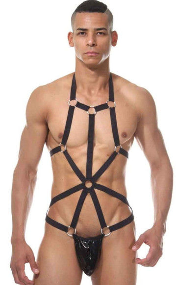 Брутальное мужское боди с металлическими колечками Брутальное мужское боди с металлическими колечками