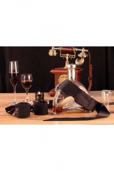 Набор для фиксации Romfun - маска на глаза и наручники Набор для фиксации Romfun - маска на глаза и наручники