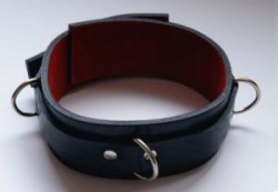 Чёрный подшитый ошейник среднего размера Чёрный подшитый ошейник среднего размера