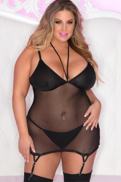 Соблазнительная полупрозрачная сорочка с декоративными элементами Соблазнительная полупрозрачная сорочка с декоративными элементами