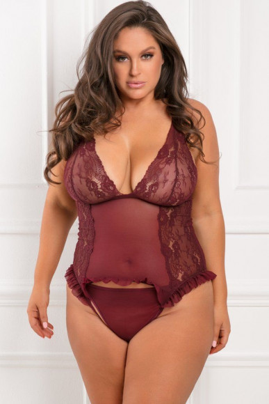 Боди на тонких регулируемых бретелях с кружевными чашками