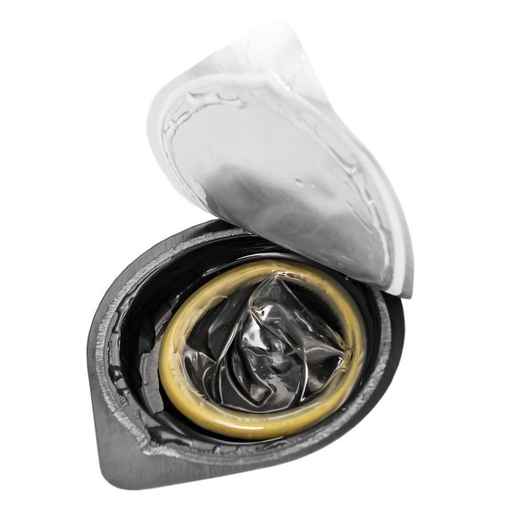 Увлажненные презервативы с ароматом банана Elasun Go Bananas - 2 шт. Увлажненные презервативы с ароматом банана Elasun Go Bananas - 2 шт.