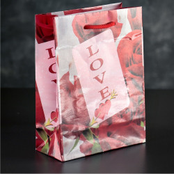 Подарочный пакет Любовь - 23 х 18 см. Подарочный пакет Любовь - 23 х 18 см.